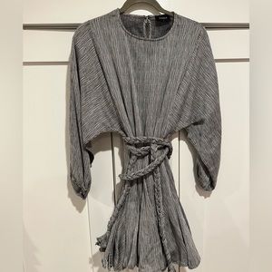 Grey 3/4 sleeve dress with tie waist